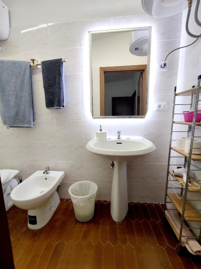 Casa Via Della Rocca Luna Poggibonsi Bagian luar foto