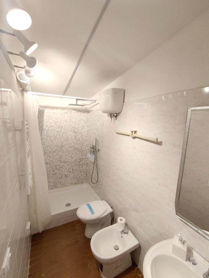 Casa Via Della Rocca Luna Poggibonsi Bagian luar foto