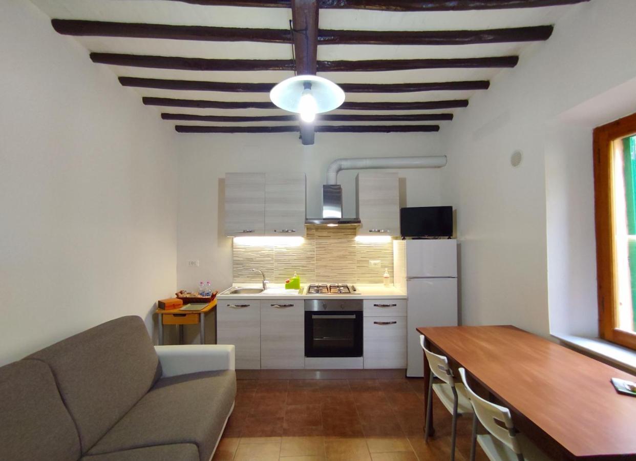 Casa Via Della Rocca Luna Poggibonsi Bagian luar foto